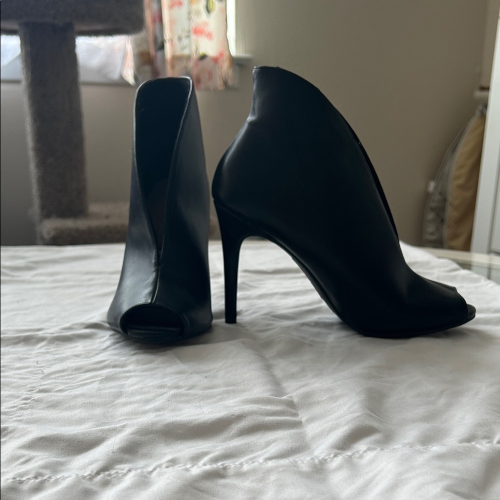 Christian Siriano Black Heeled Boots